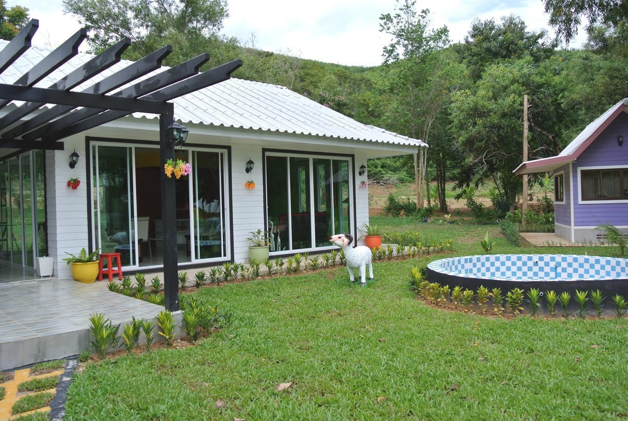 Baanraisooksangchan Kaeng Kachan Luaran gambar