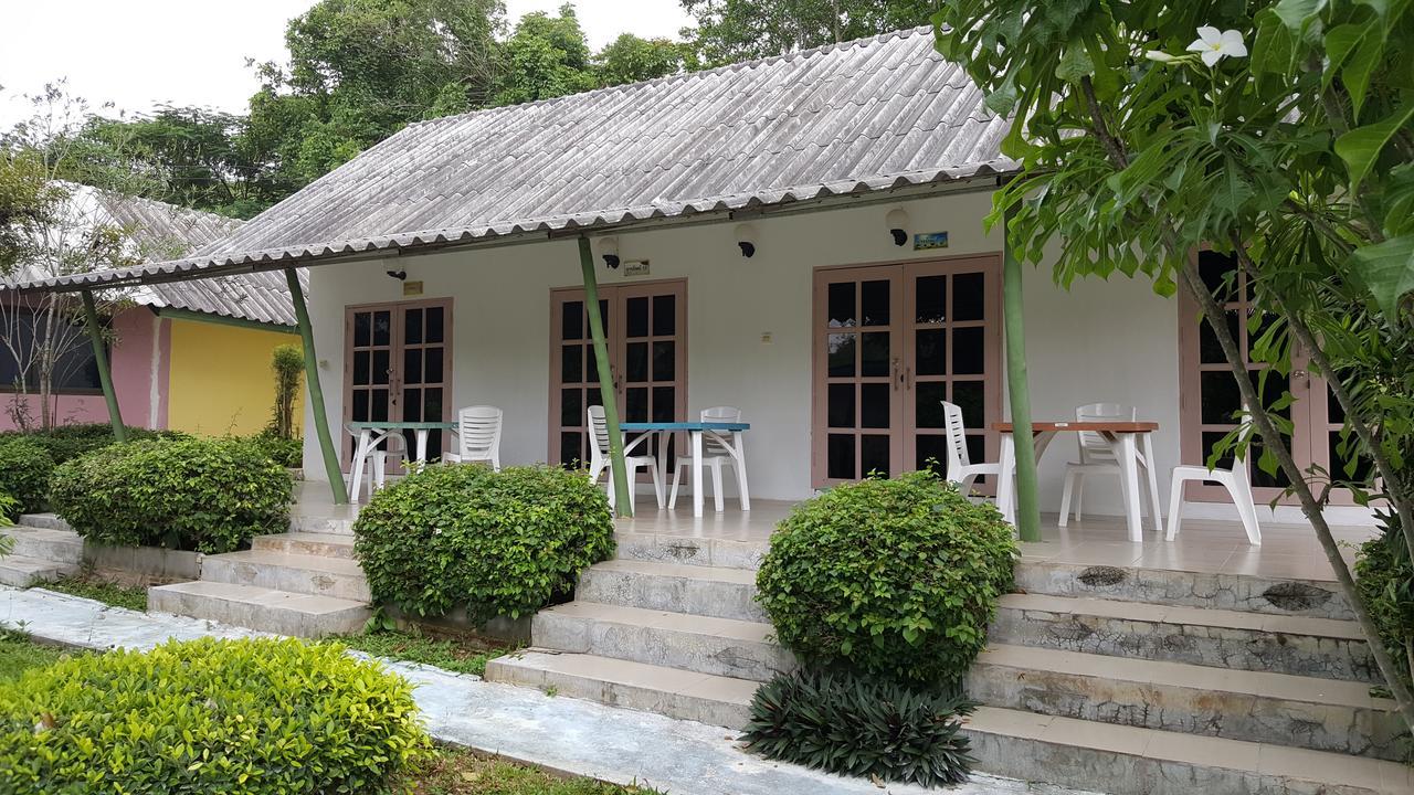 Baanraisooksangchan Kaeng Kachan Luaran gambar